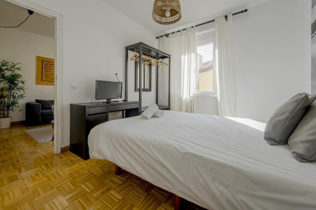 Encantador Piso En La Latina Madrid Centro/Rastro מראה חיצוני תמונה