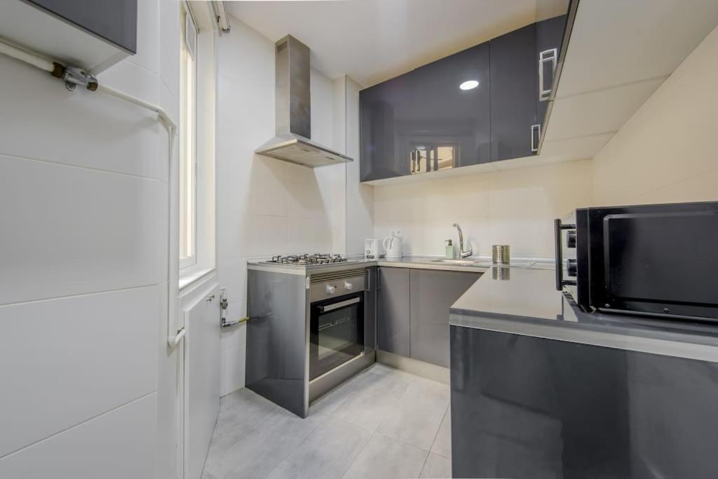 Encantador Piso En La Latina Madrid Centro/Rastro מראה חיצוני תמונה